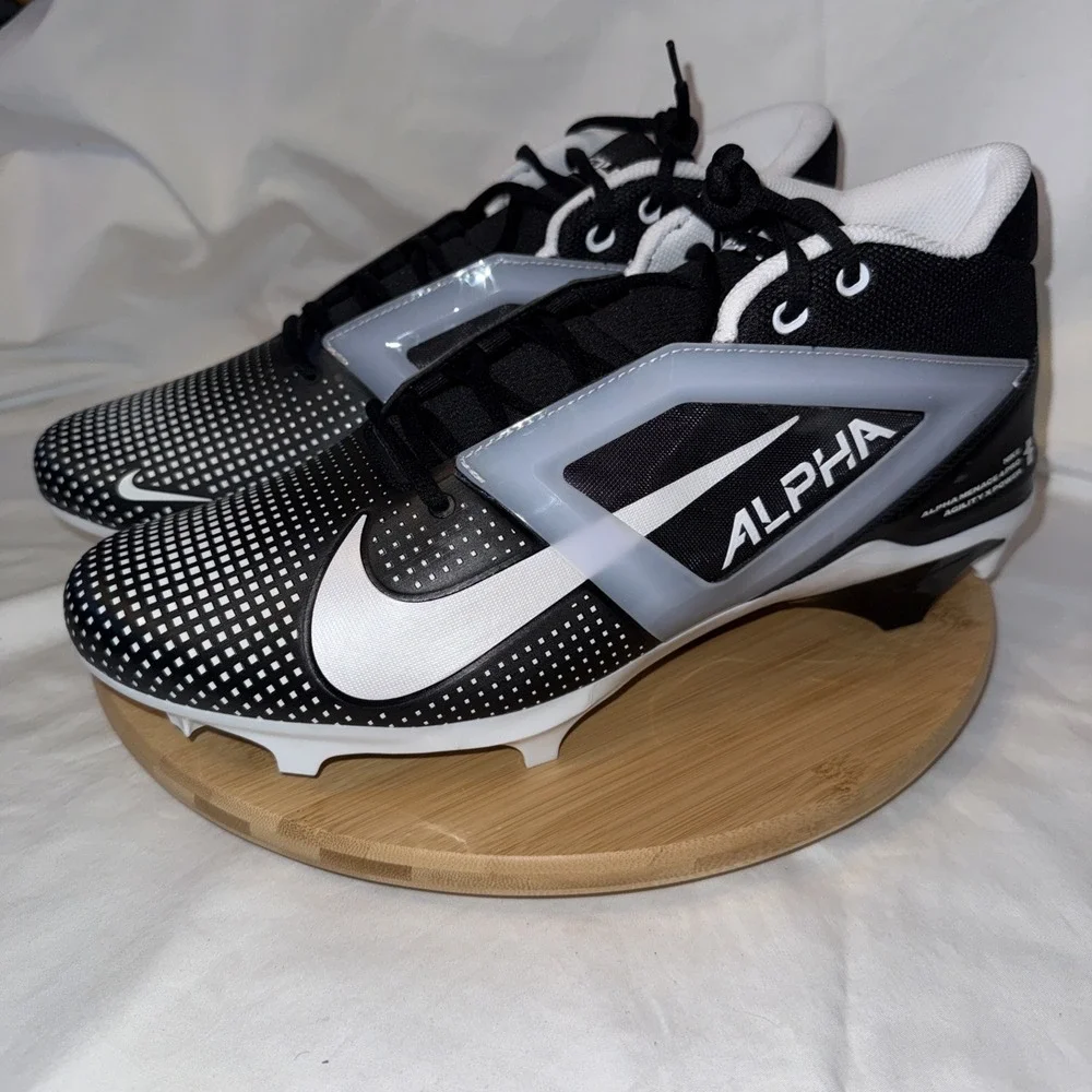 Nike Alpha Menace 4‎ Pro Football Cleats Black/White FZ7702-005 Men's Size 15